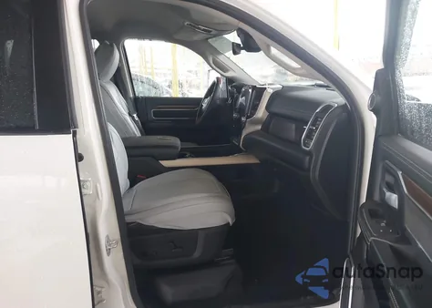 2024 Ram 2500 Laramie 4X4 6'4 Box z USA, uszkodzony, nr VIN 3C6UR5FL0RG248321